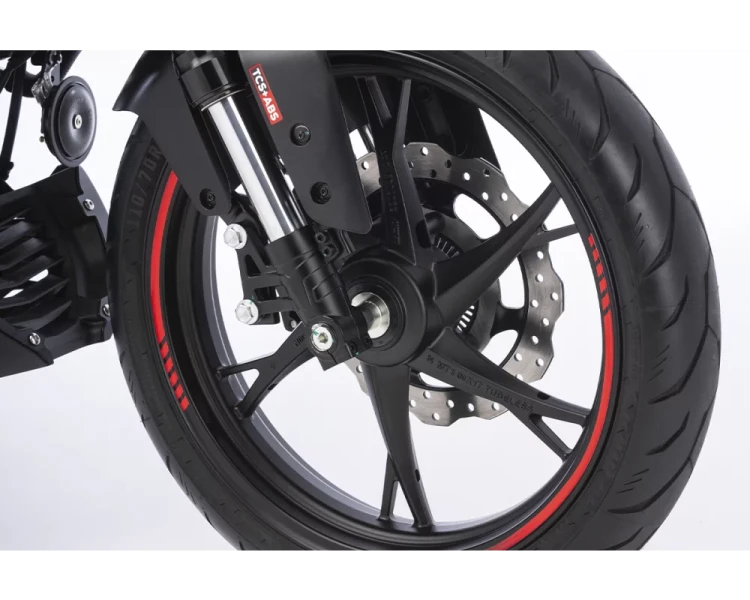 med_fit_macbor-nueva-shifter-125-evo-detalle-freno-abs-tcs.webp